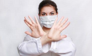 Отказ медицинского работника от вакцинации