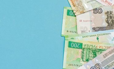 Работающим с COVID-19 медикам правительство выделило 46 миллиардов